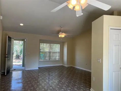 440 E Wisconsin Avenue Deland FL 32724