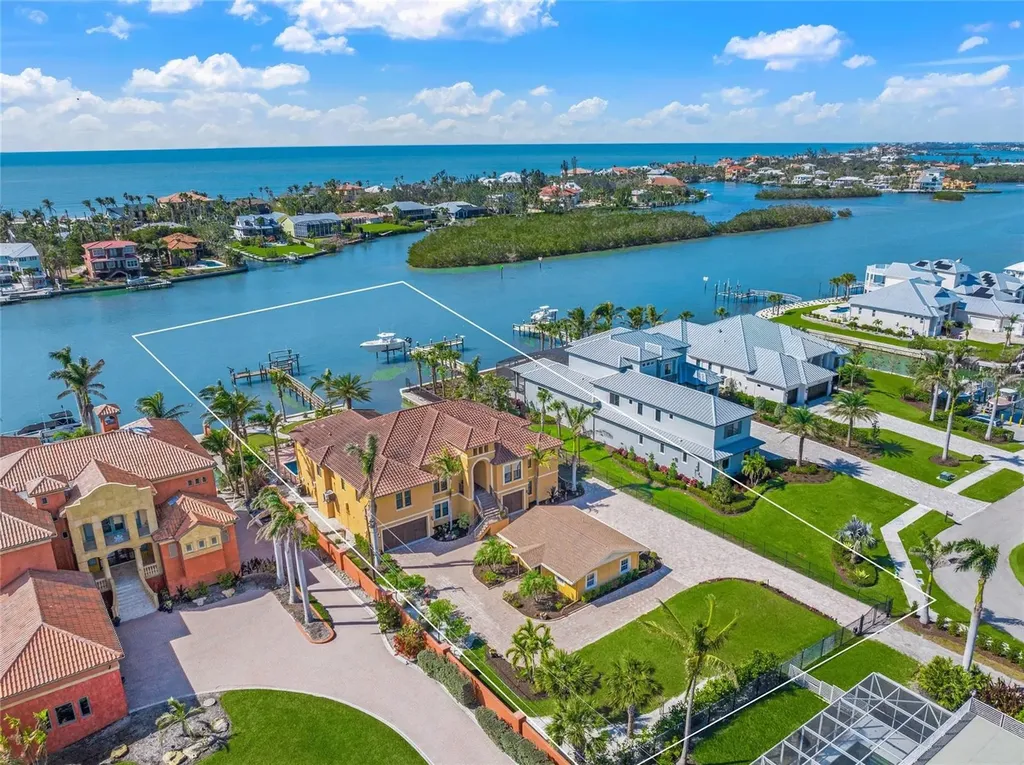 471 Bayshore Road Nokomis FL 34275