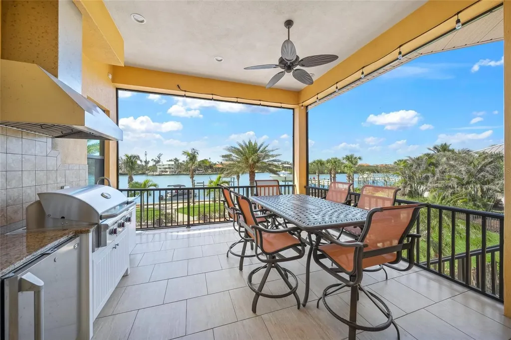 471 Bayshore Road Nokomis FL 34275