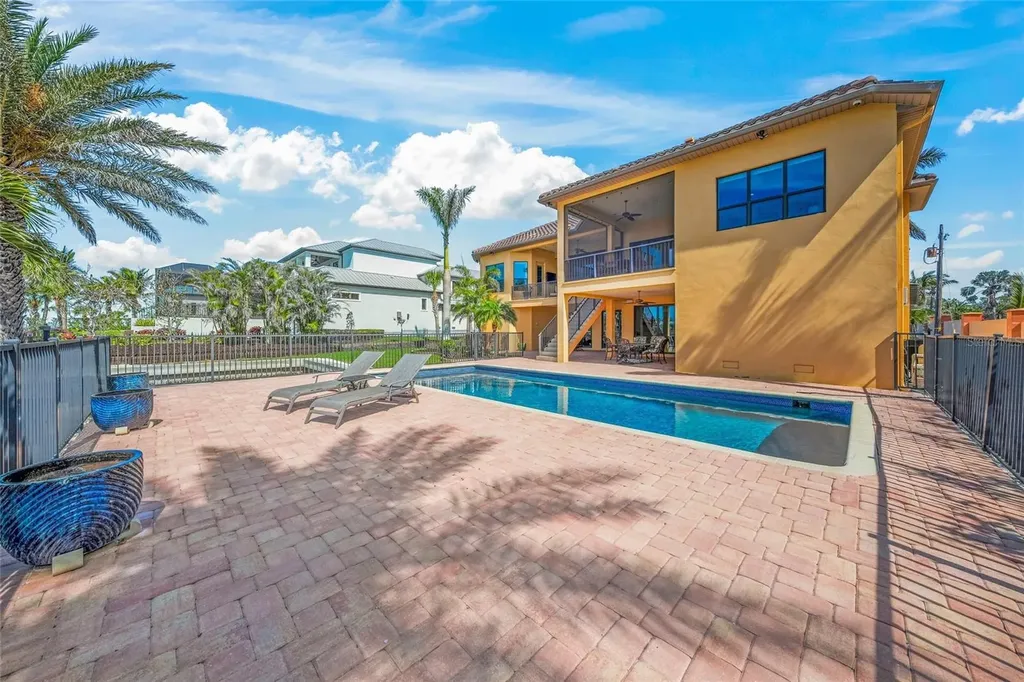 471 Bayshore Road Nokomis FL 34275