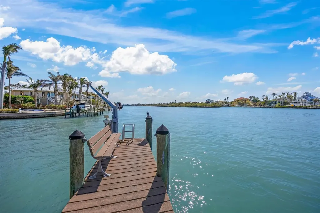 471 Bayshore Road Nokomis FL 34275