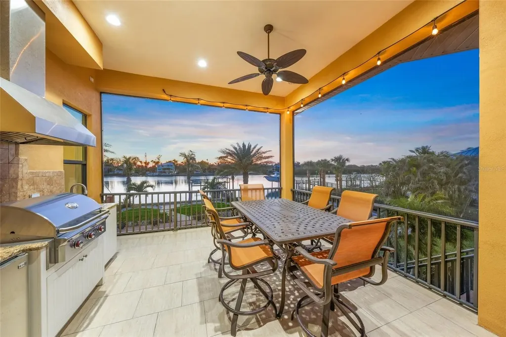 471 Bayshore Road Nokomis FL 34275
