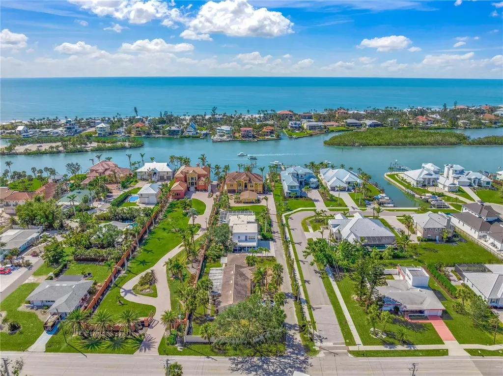 471 Bayshore Road Nokomis FL 34275