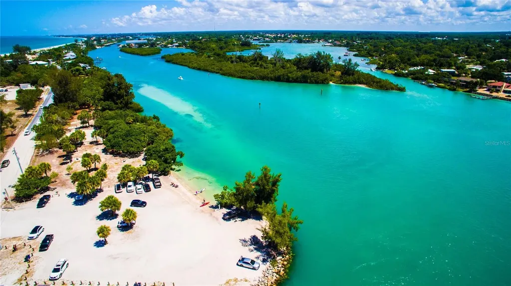 471 Bayshore Road Nokomis FL 34275