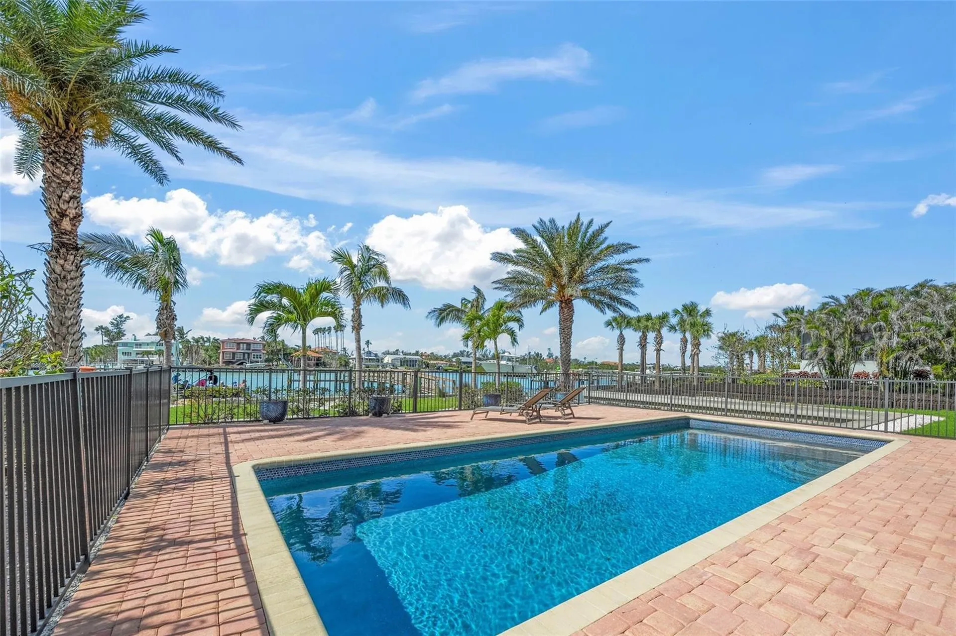 471 Bayshore Road Nokomis FL 34275