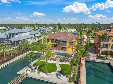 471 Bayshore Road Nokomis FL 34275