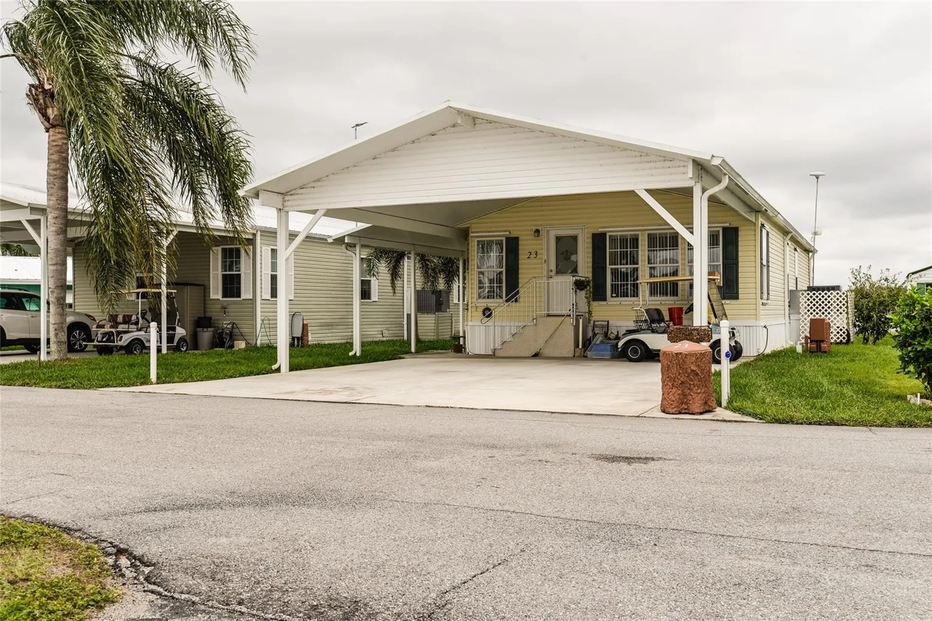 23 Queen Of Waters Street Lake Wales FL 33898