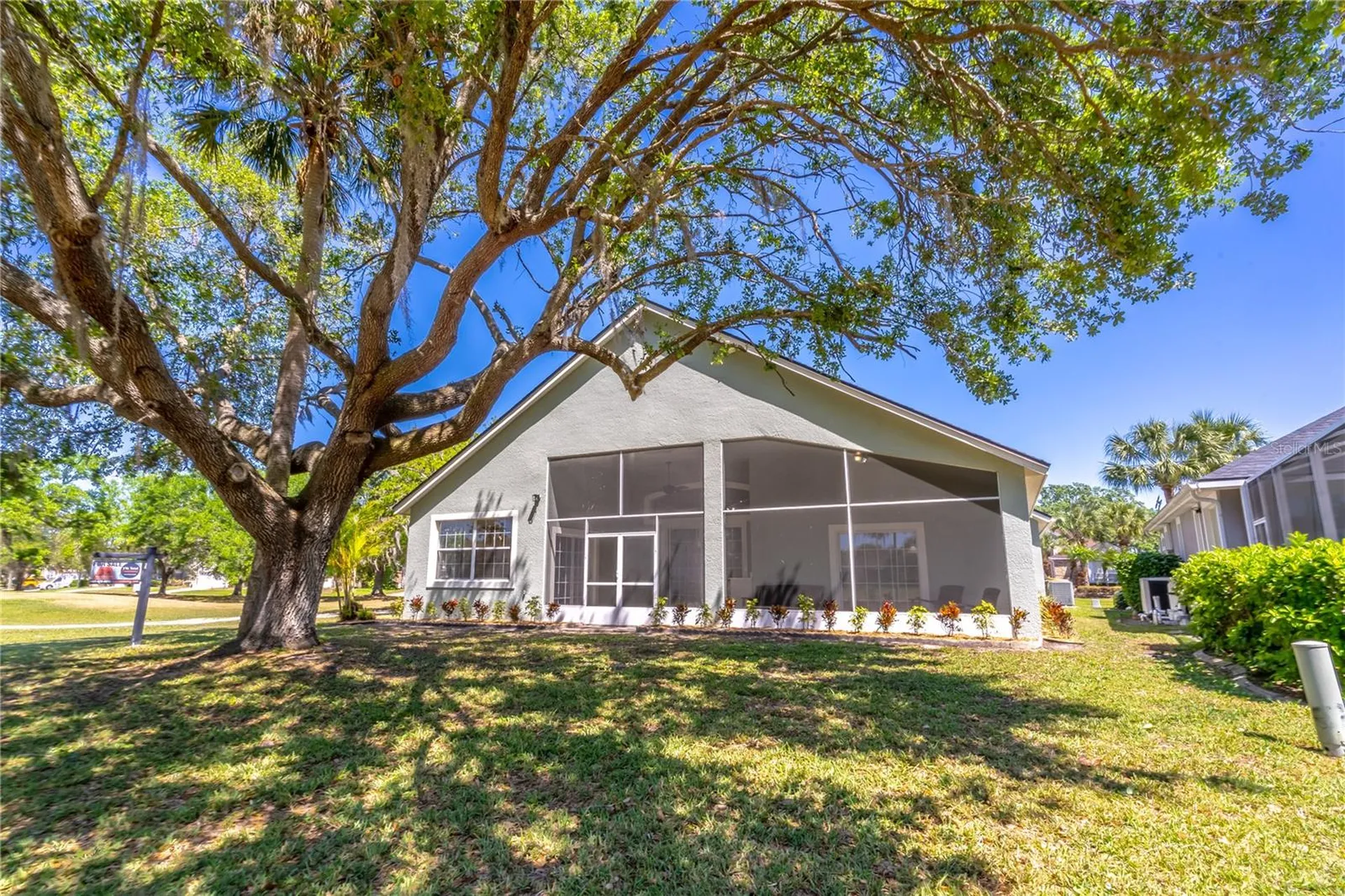 1714 Golfview Drive Kissimmee FL 34746