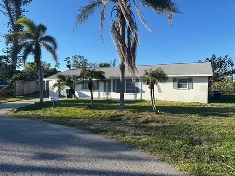 704 Chippy Lane Nokomis FL 34275