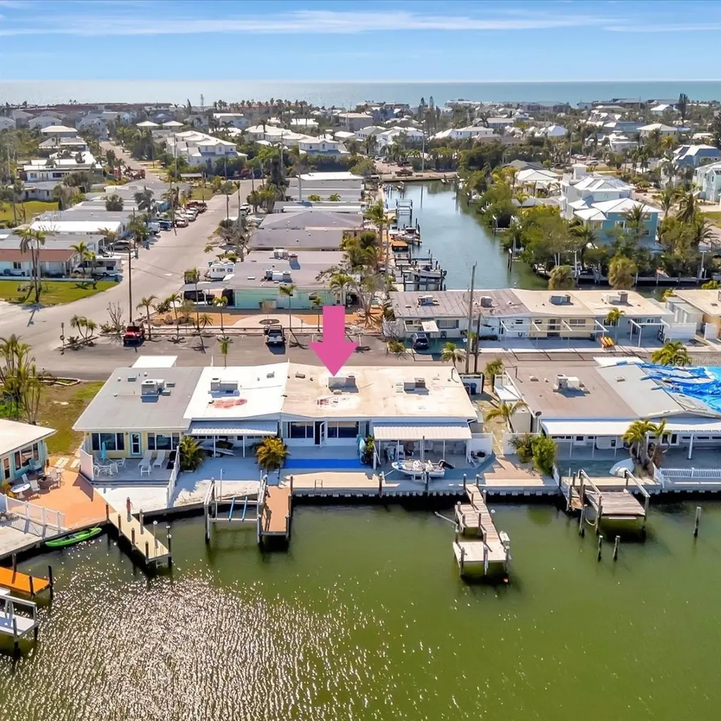 15 Seaside Court Holmes Beach FL 34217