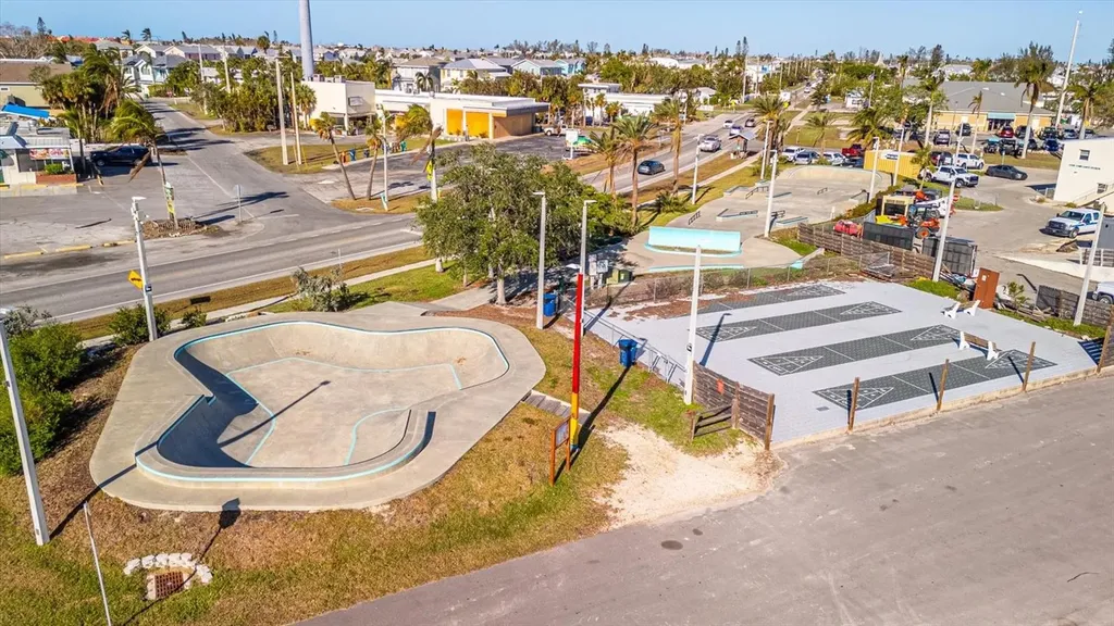 15 Seaside Court Holmes Beach FL 34217
