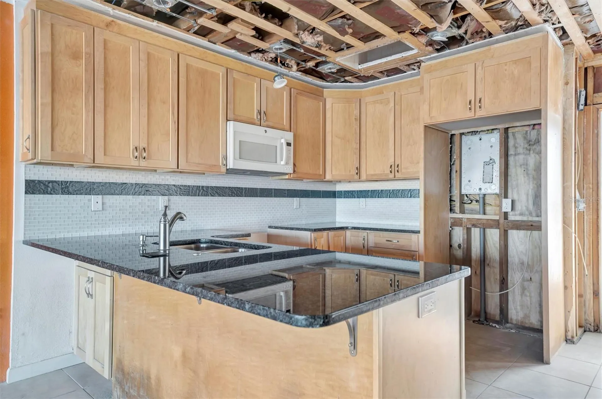 15 Seaside Court Holmes Beach FL 34217