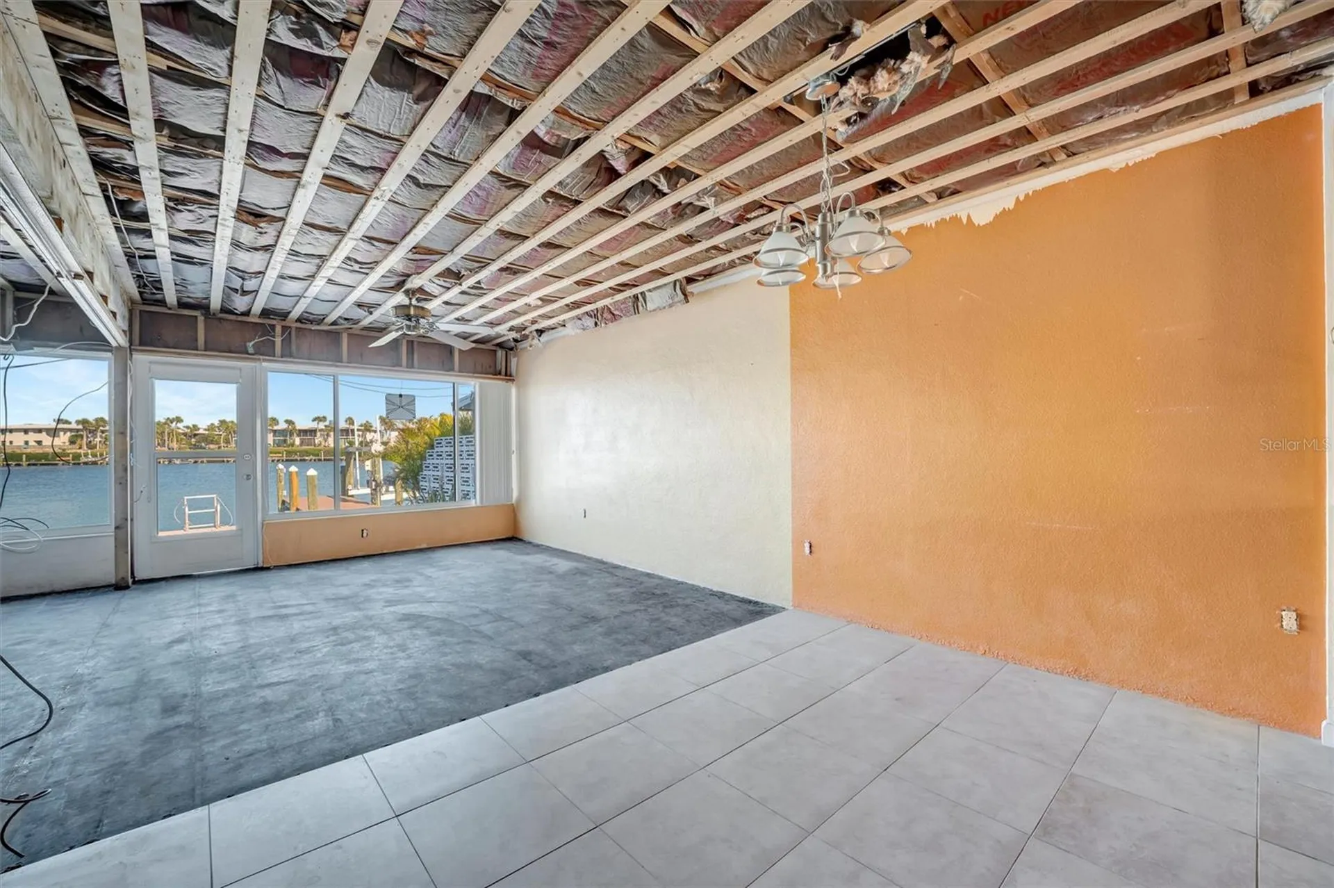 15 Seaside Court Holmes Beach FL 34217