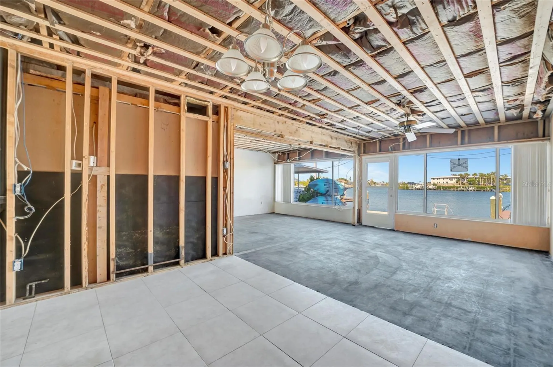 15 Seaside Court Holmes Beach FL 34217