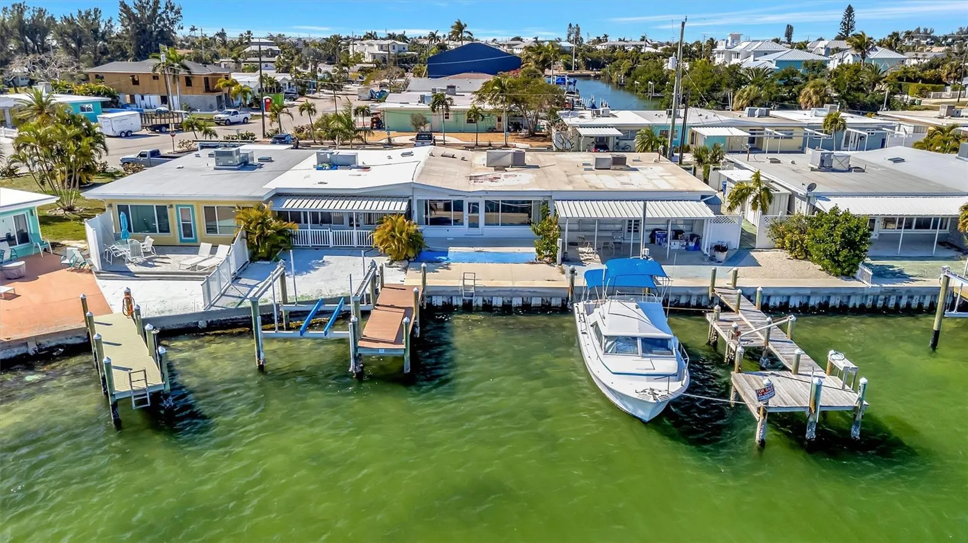 15 Seaside Court Holmes Beach FL 34217