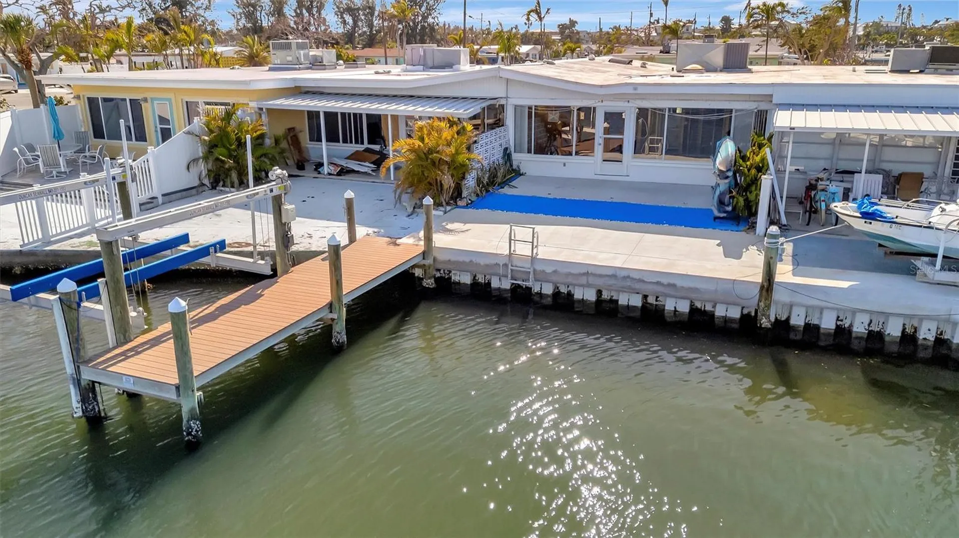 15 Seaside Court Holmes Beach FL 34217