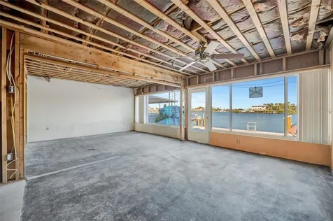 15 Seaside Court Holmes Beach FL 34217