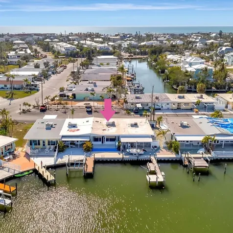 15 Seaside Court Holmes Beach FL 34217