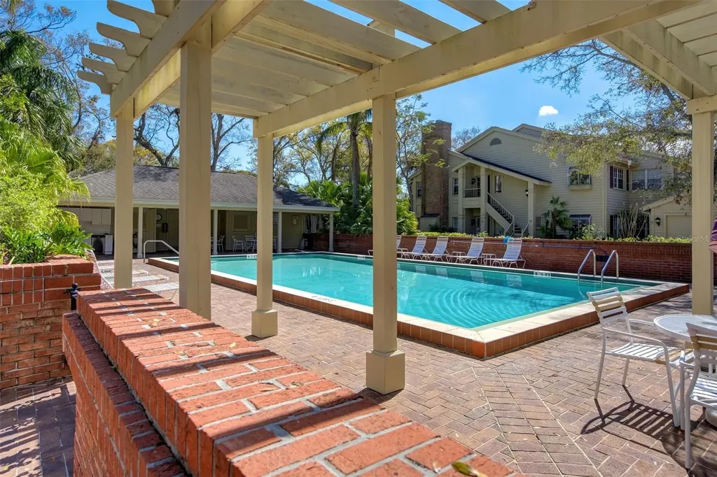 39 Pelican Place Belleair FL 33756