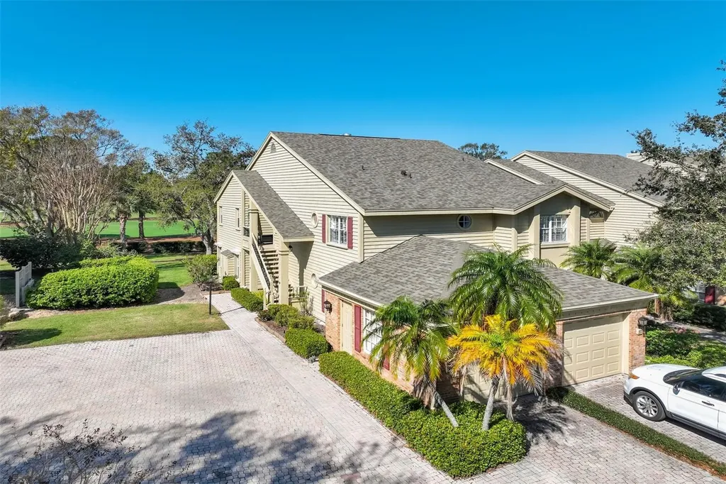 39 Pelican Place Belleair FL 33756