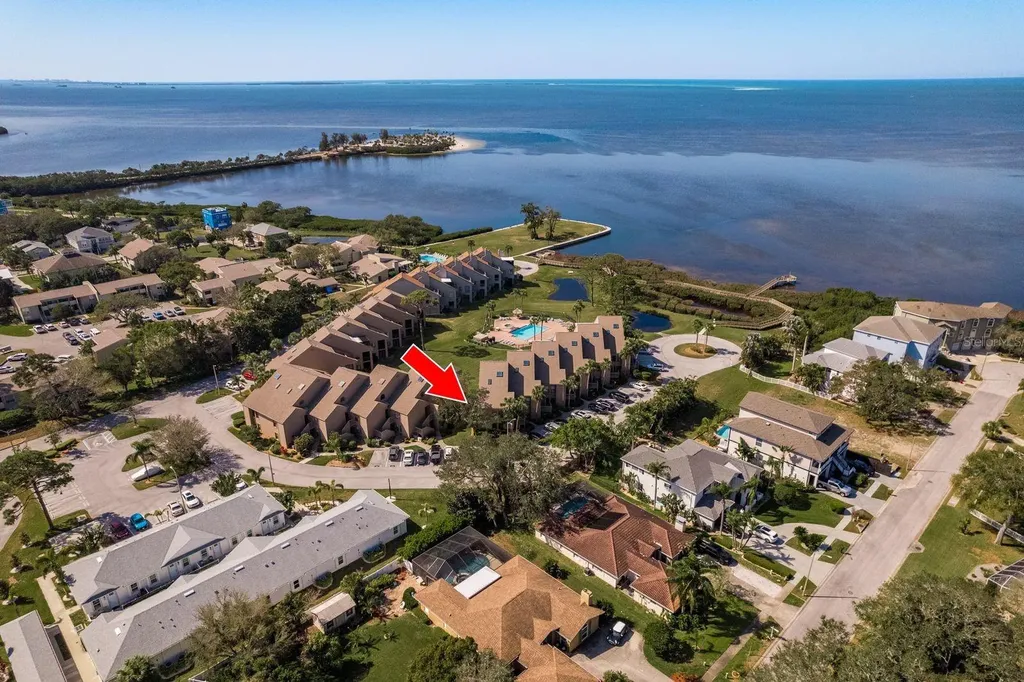 351 Windrush Loop Tarpon Springs FL 34689