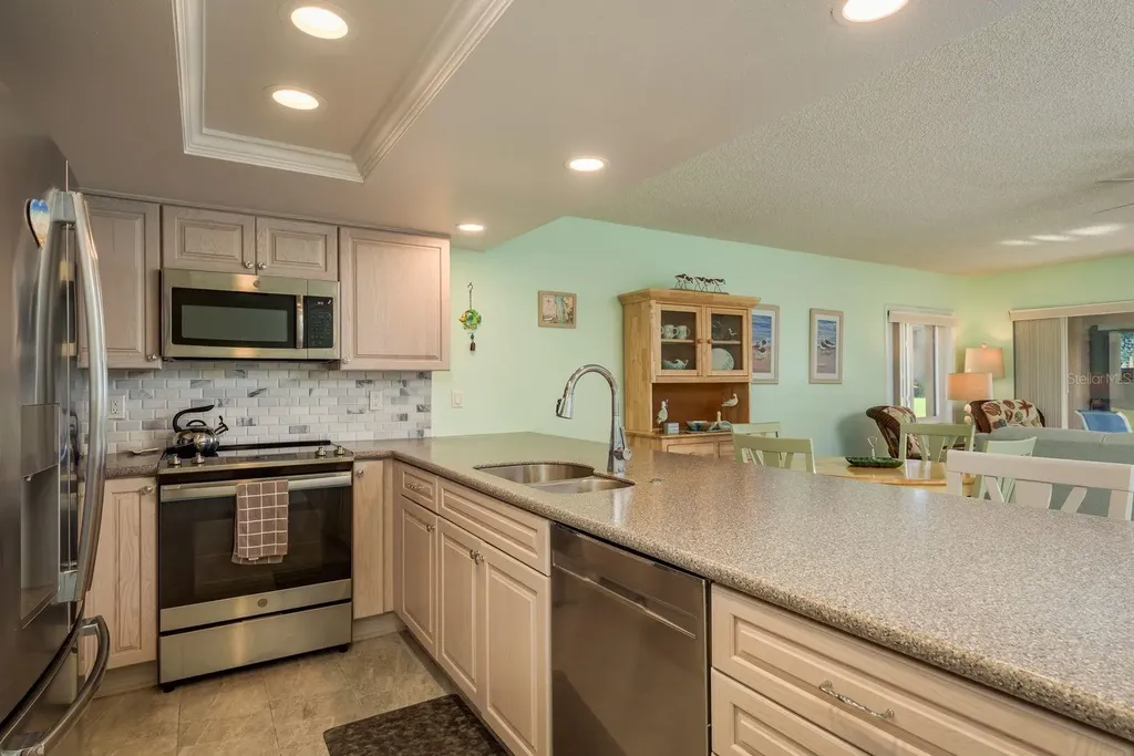 351 Windrush Loop Tarpon Springs FL 34689