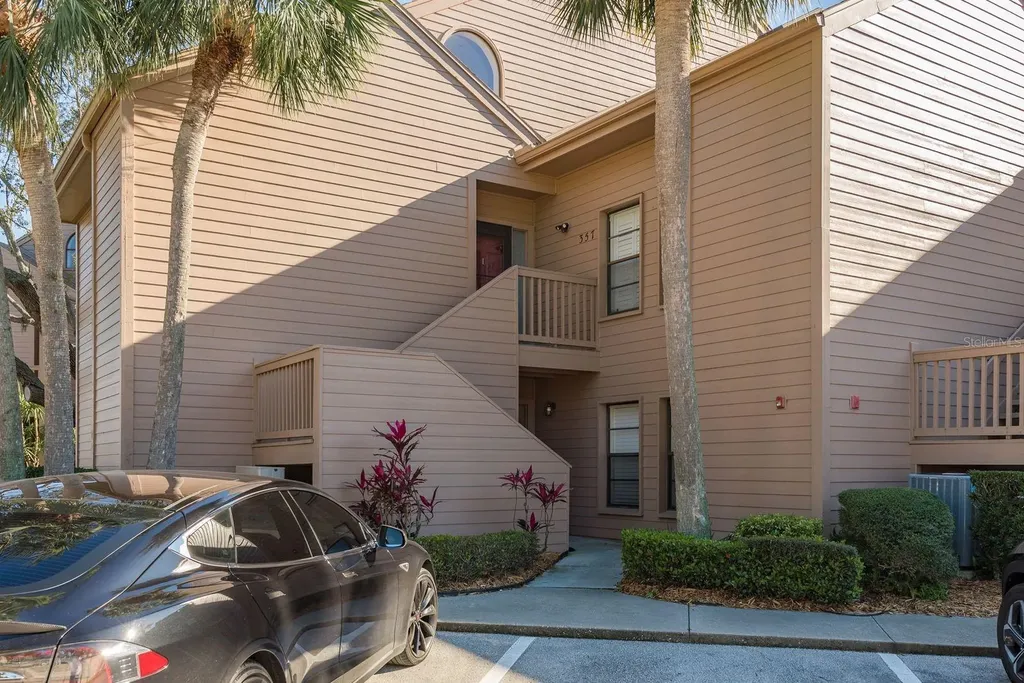 351 Windrush Loop Tarpon Springs FL 34689