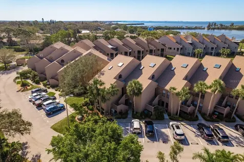 351 Windrush Loop Tarpon Springs FL 34689