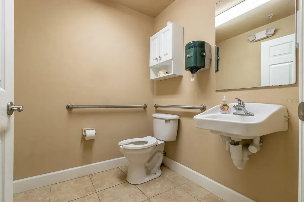 5213 & 5217 & 5231 SW 91st Drive Gainesville FL 32608