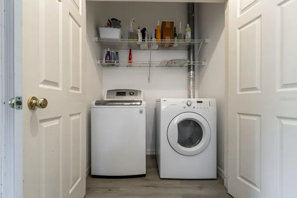 5213 & 5217 & 5231 SW 91st Drive Gainesville FL 32608