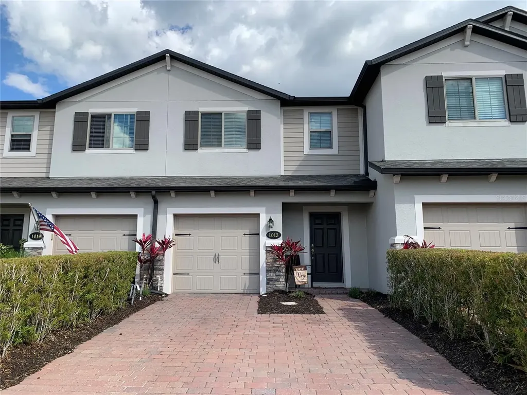 1013 Flowing Tide Drive Orlando FL 32828