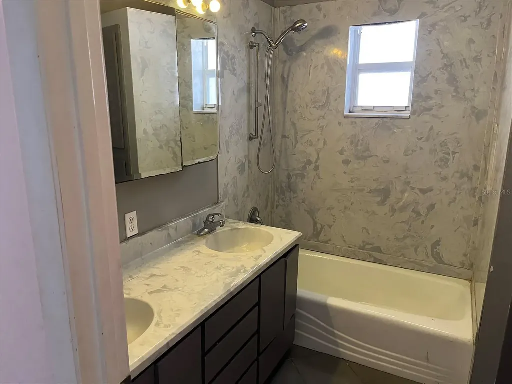 330 Callitris Avenue Polk City FL 33868