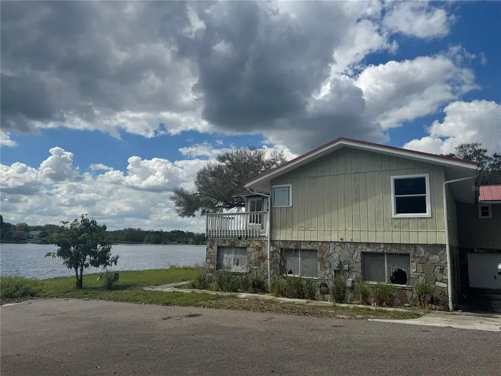 330 Callitris Avenue Polk City FL 33868