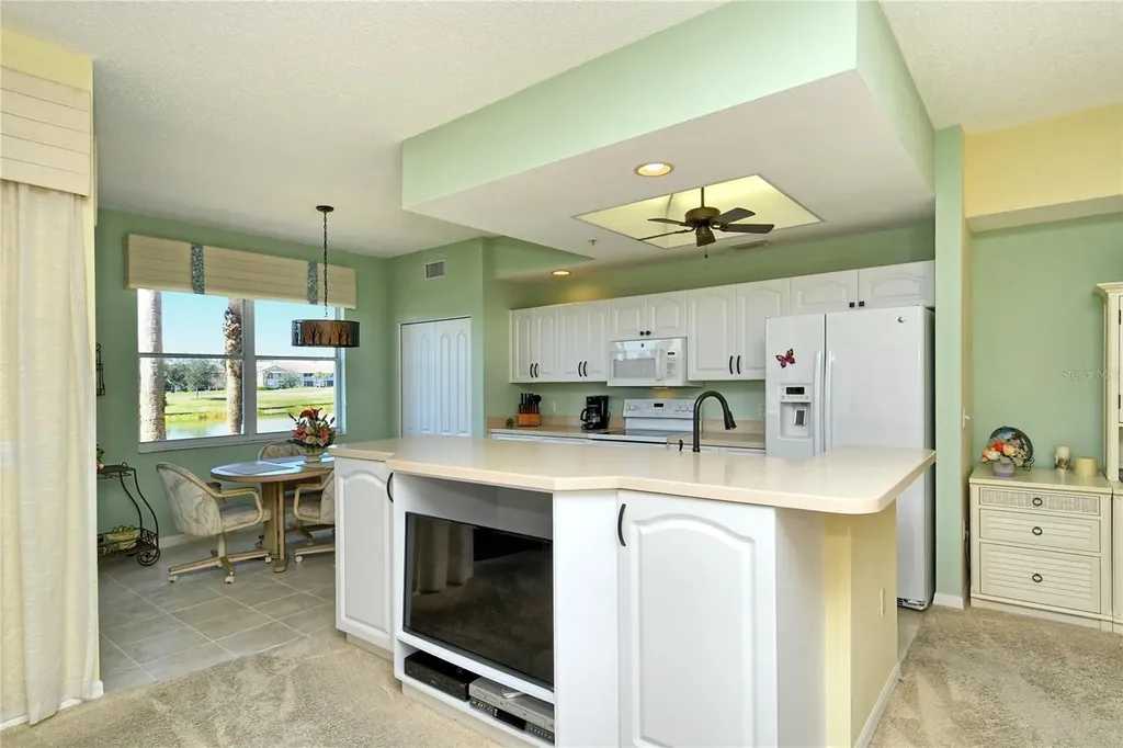 5250 Hyland Hills Avenue Sarasota FL 34241