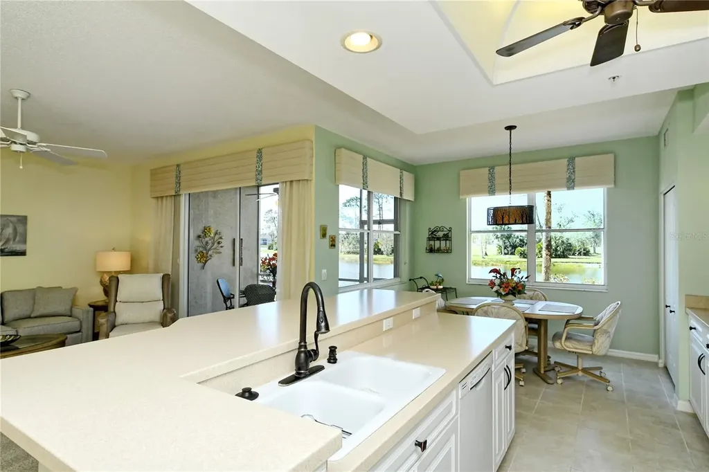 5250 Hyland Hills Avenue Sarasota FL 34241