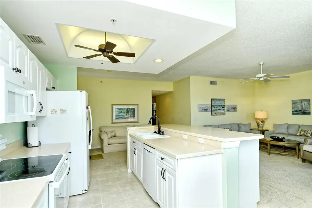 5250 Hyland Hills Avenue Sarasota FL 34241