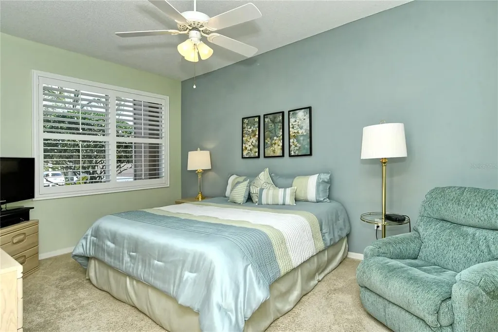 5250 Hyland Hills Avenue Sarasota FL 34241