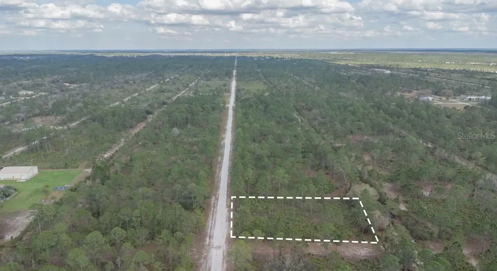 623 Alba Drive Indian Lake Estates FL 33855
