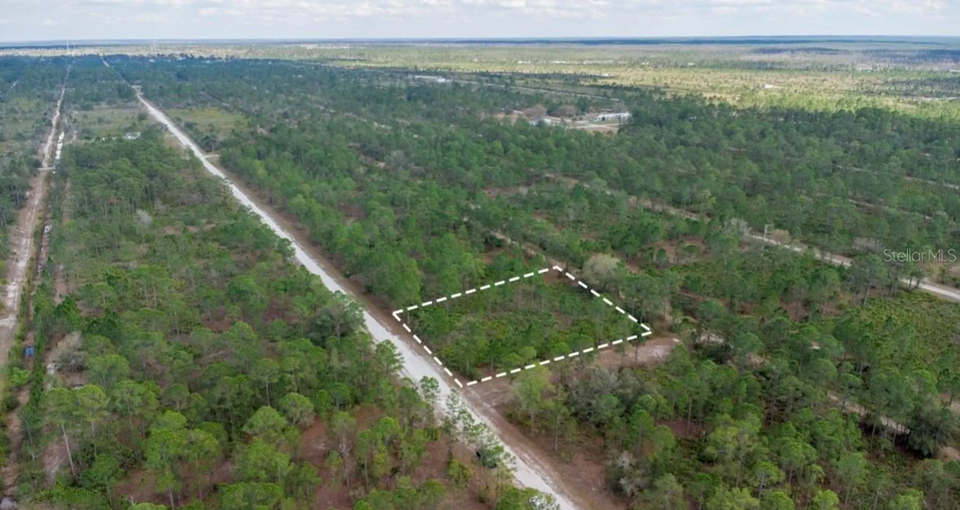 623 Alba Drive Indian Lake Estates FL 33855