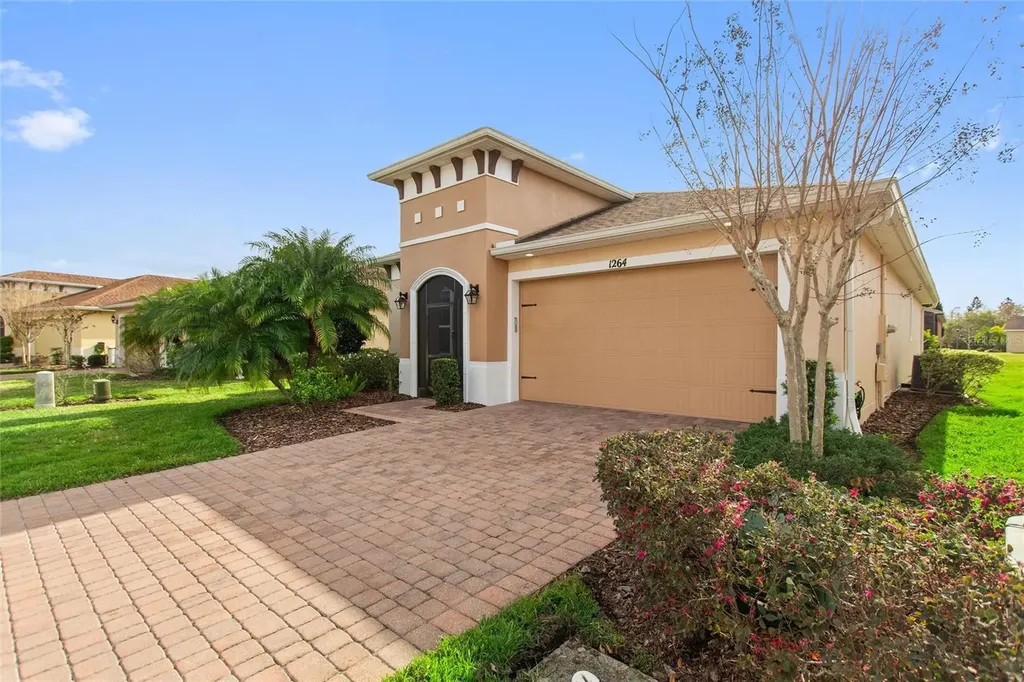 1264 Bonita Canyon Drive Kissimmee FL 34759