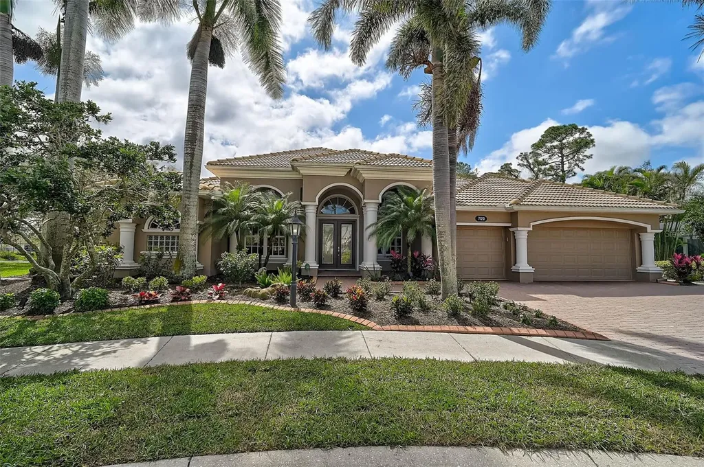 7120 Grassland Court Sarasota FL 34241