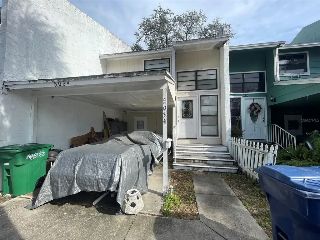 5034 Terrace Village Lane Tampa FL 33617