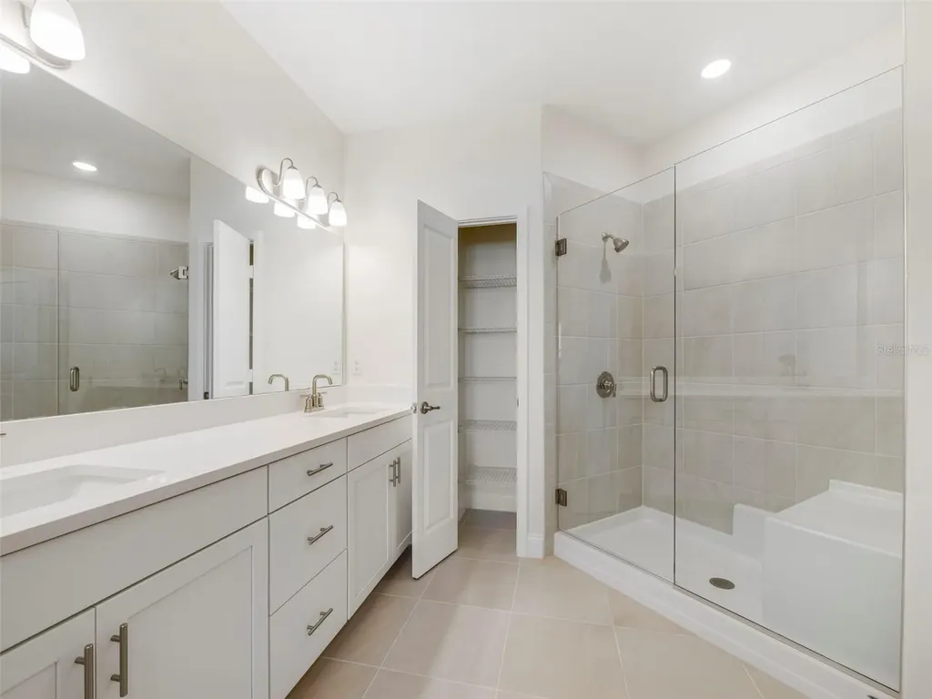 7545 Laureate Boulevard Orlando FL 32827