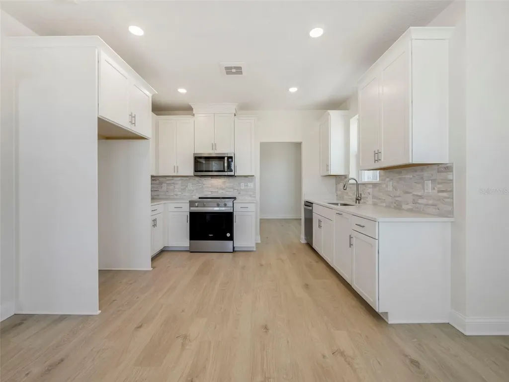 7545 Laureate Boulevard Orlando FL 32827