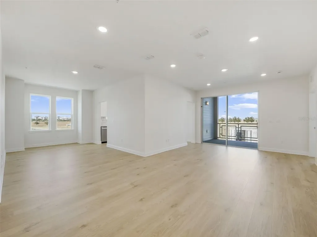 7545 Laureate Boulevard Orlando FL 32827