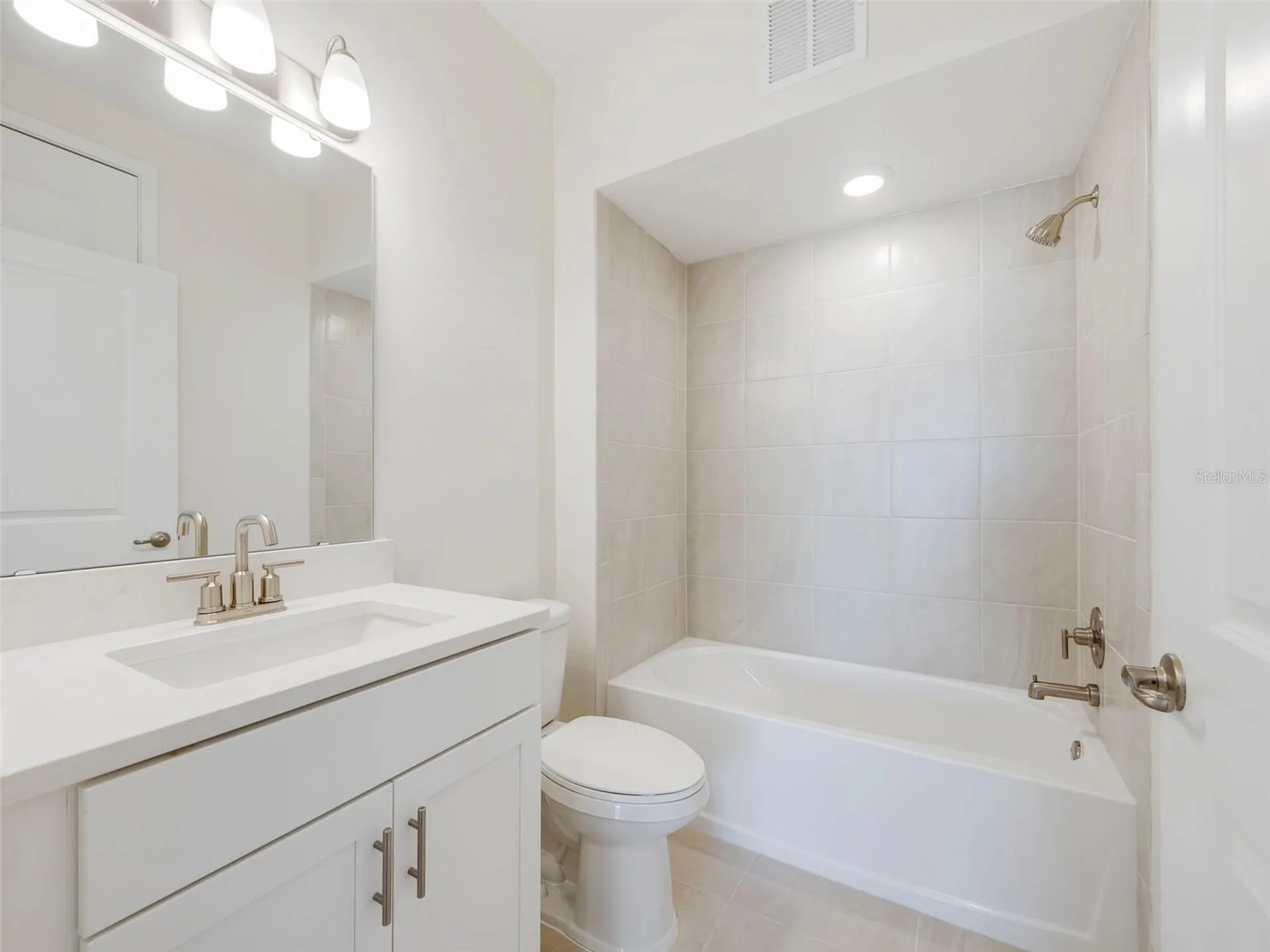 7545 Laureate Boulevard Orlando FL 32827