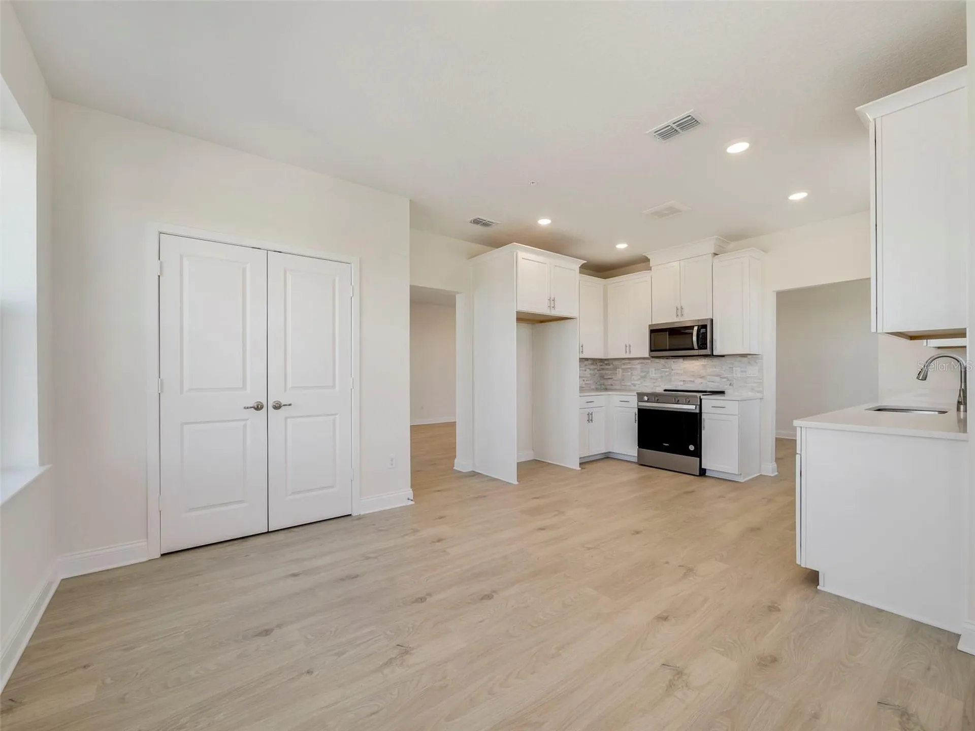 7545 Laureate Boulevard Orlando FL 32827