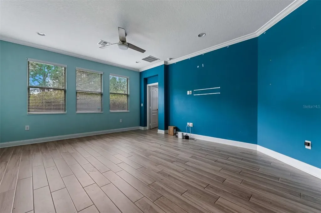 281 Ancona Avenue Debary FL 32713