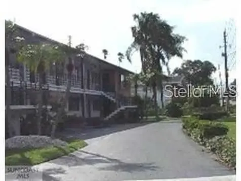 1345 Drew Street Clearwater FL 33755