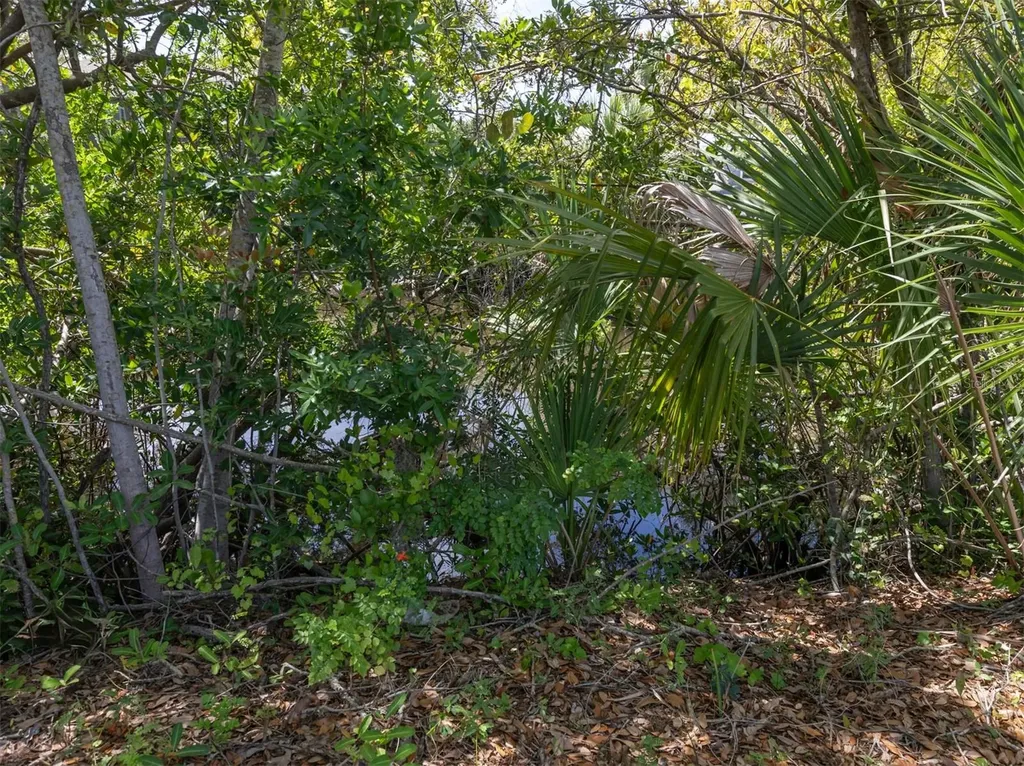500 Canal Way Nokomis FL 34275